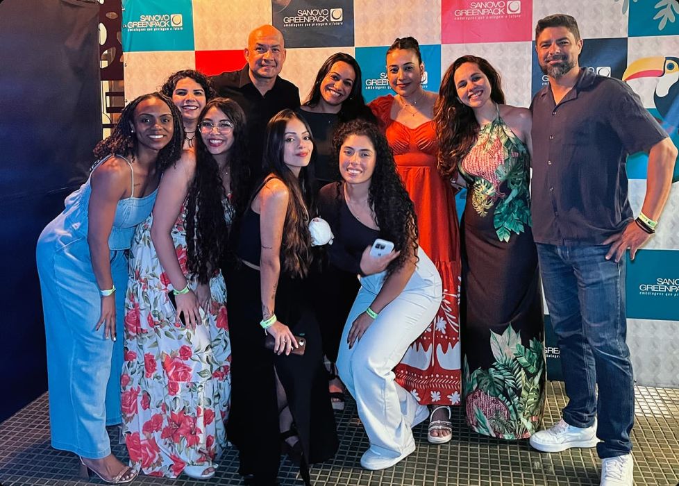 Celebrando conquistas e fortalecendo conexões